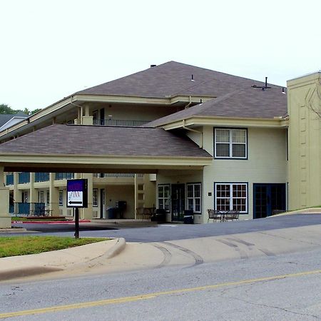 Docker'S Inn Branson Eksteriør bilde